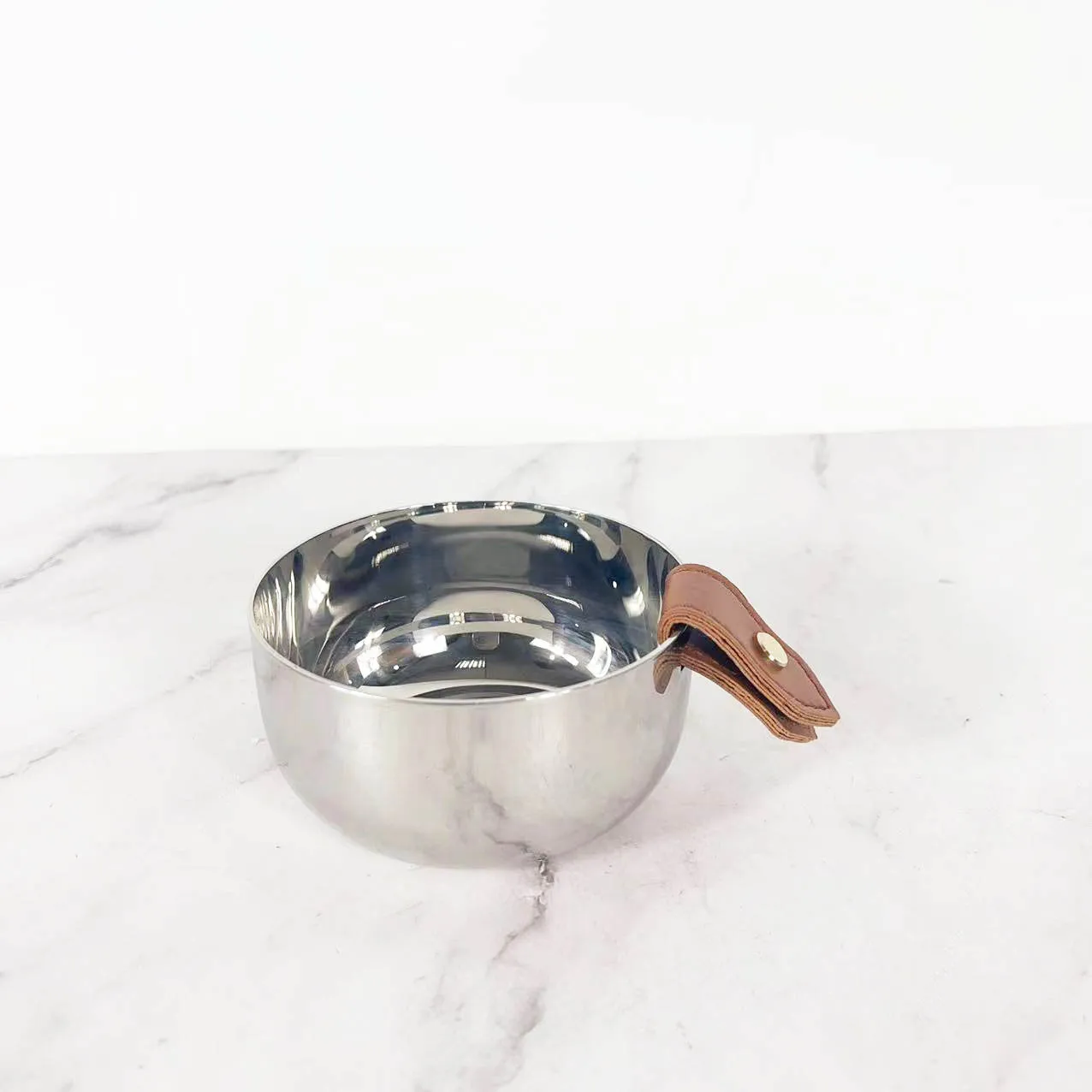 현대적인 가죽 실버 메탈 샴페인 레드 와인 아이스 버킷 - Ice Bucket Silver 리뷰 및 가격